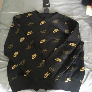Womens Nike Sweatshirt